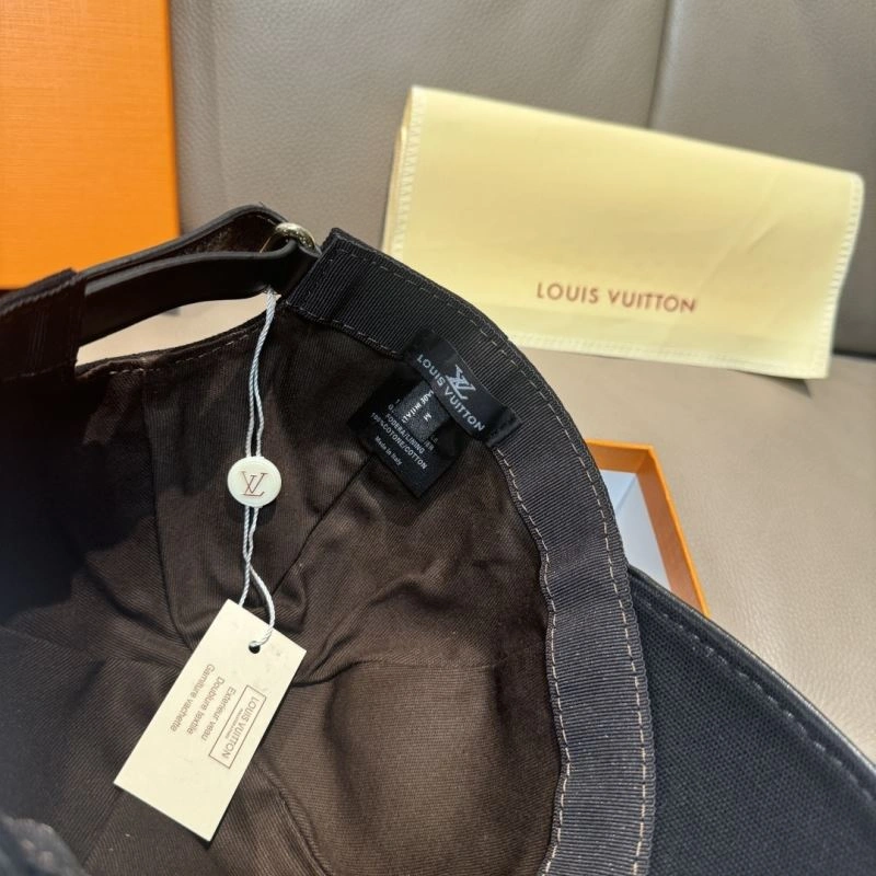 Louis Vuitton Caps Popular 261157