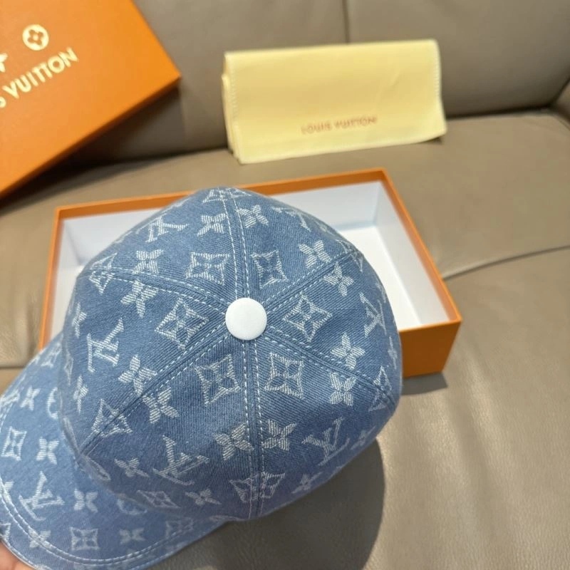 Louis Vuitton Caps Tailored 261173