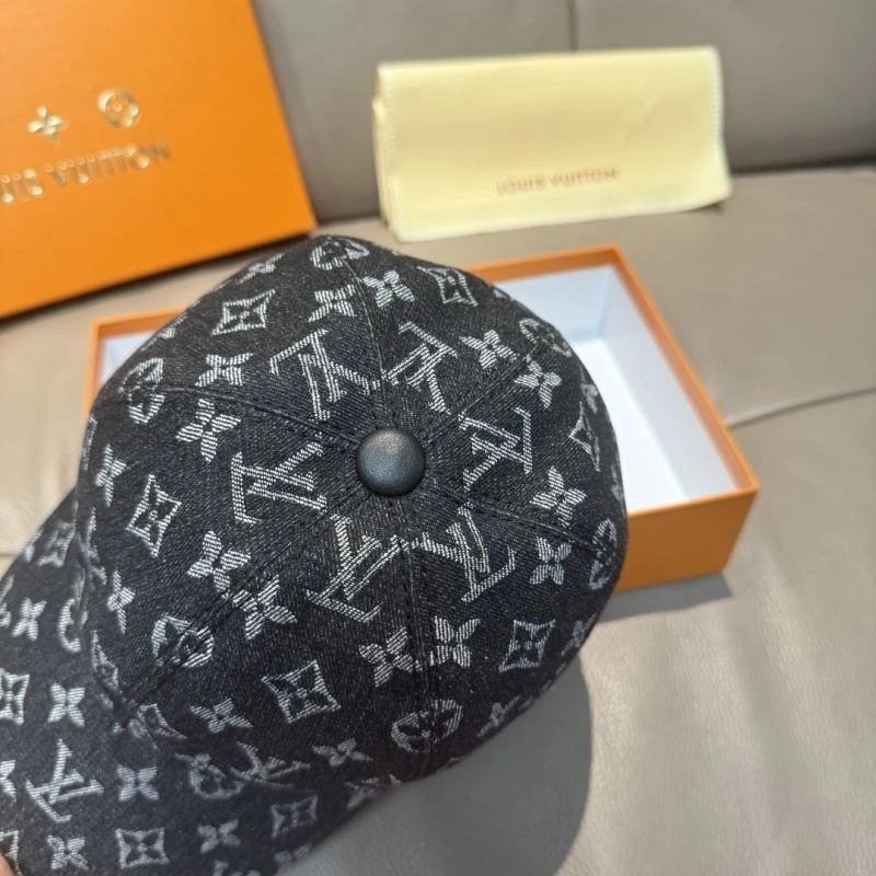 Louis Vuitton Caps TimelessDesign 261172