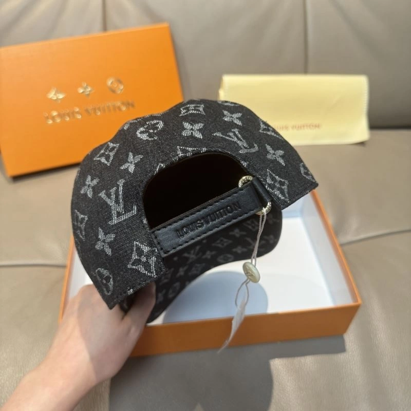Louis Vuitton Caps TimelessDesign 261172