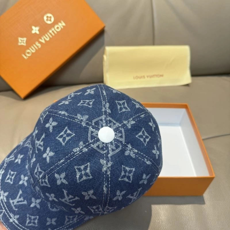 Louis Vuitton Caps Neat 261163