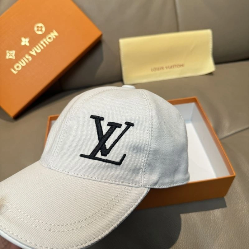 Tailored Louis Vuitton Caps 261169