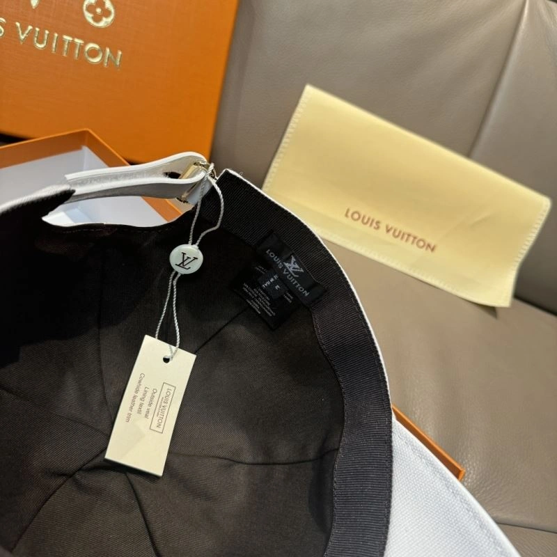 Tailored Louis Vuitton Caps 261169
