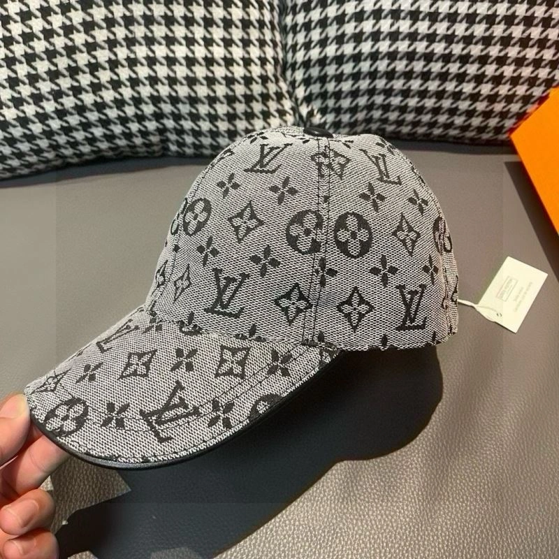 Elegant Louis Vuitton Caps 261153