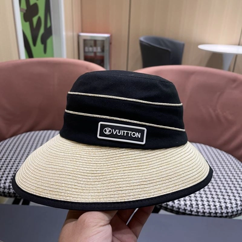 Louis Vuitton Caps Refined 258269