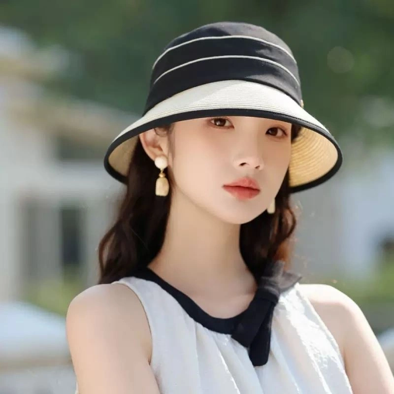 Louis Vuitton Caps Refined 258269