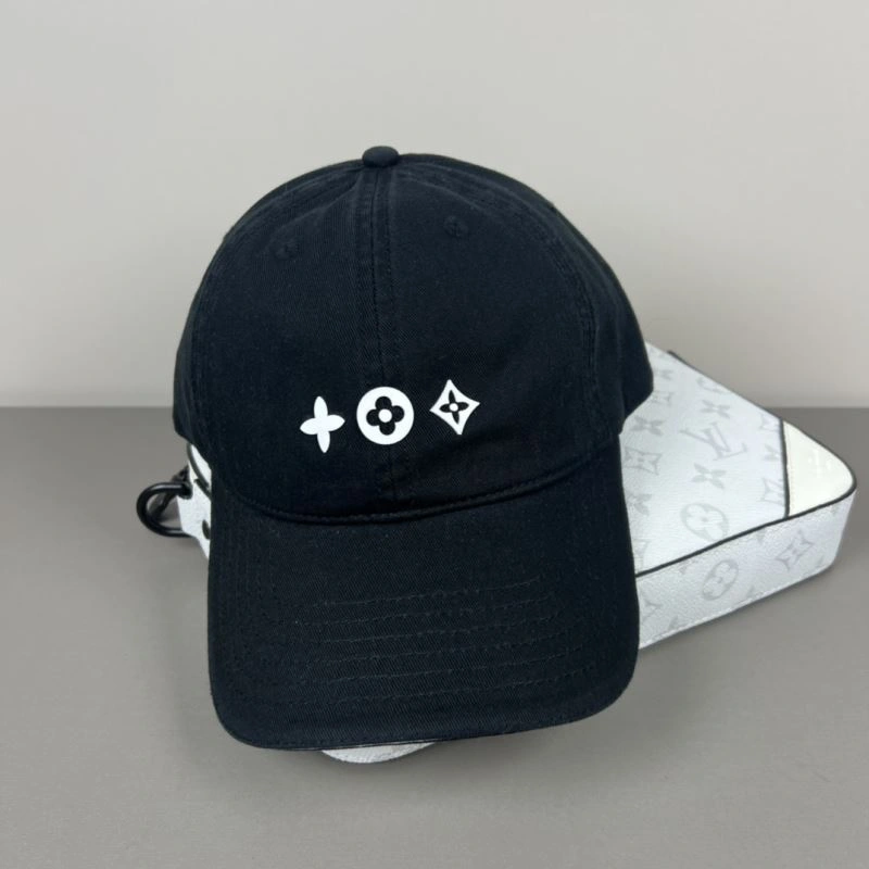 TechFriendly Louis Vuitton Caps 258260