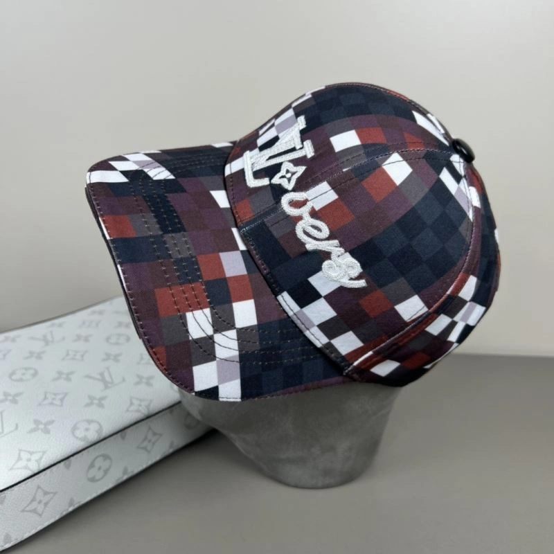 Sleek Louis Vuitton Caps 258251