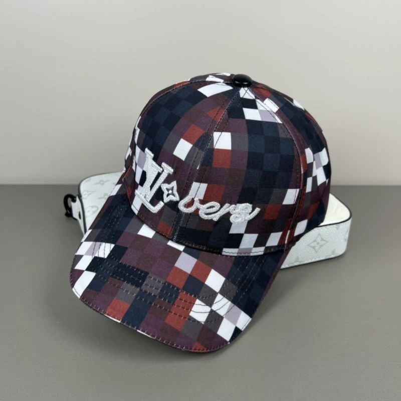 Sleek Louis Vuitton Caps 258251