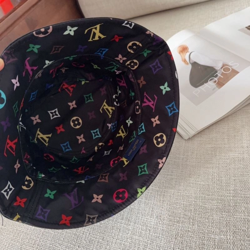 Bold Louis Vuitton Caps 258248