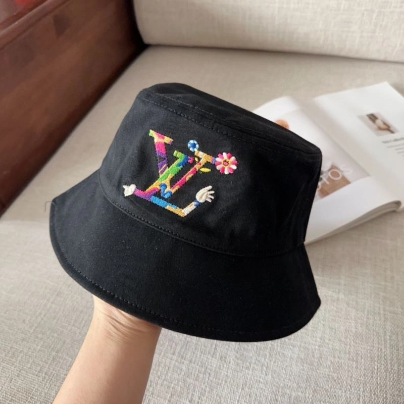 Bold Louis Vuitton Caps 258248
