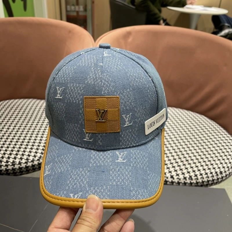 Louis Vuitton Caps Functional 258255
