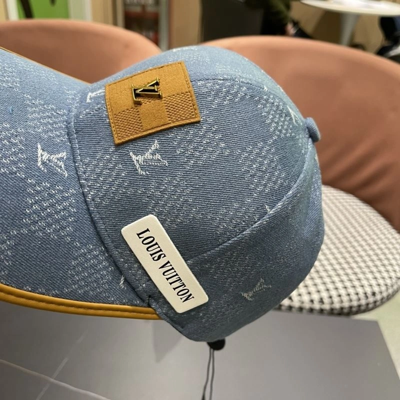 Louis Vuitton Caps Functional 258255