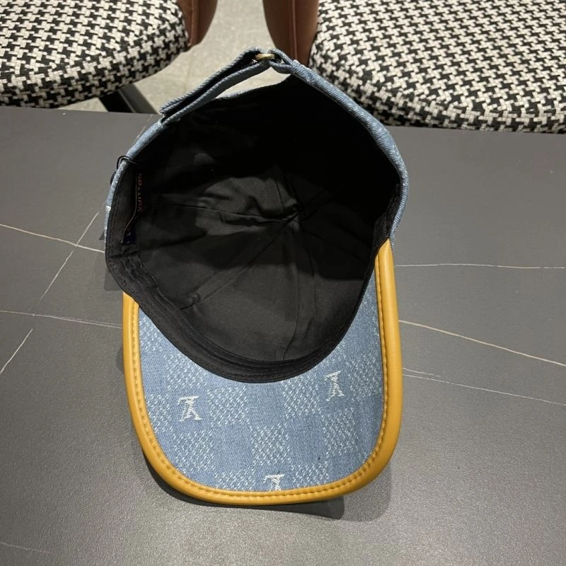 Louis Vuitton Caps Functional 258255