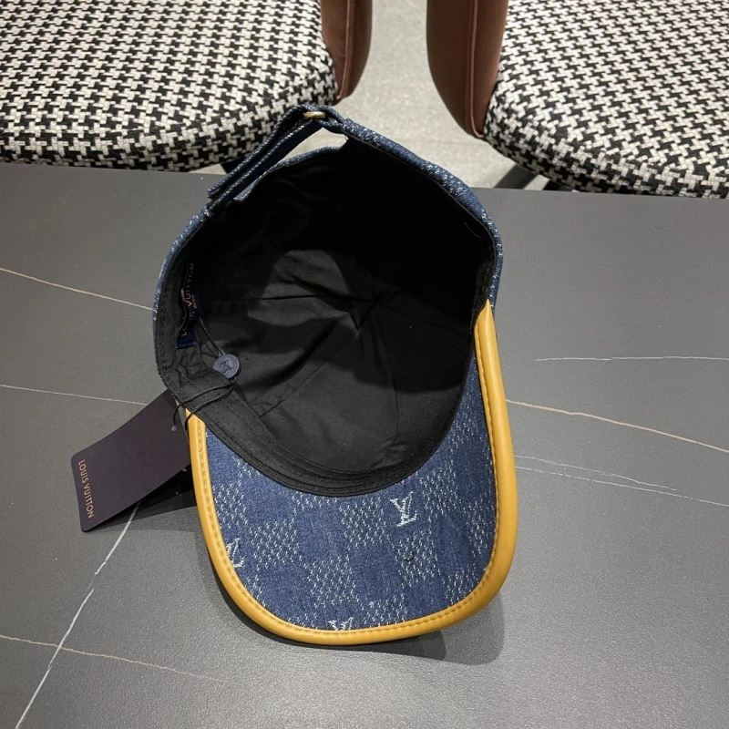 Louis Vuitton Caps Compact 258256
