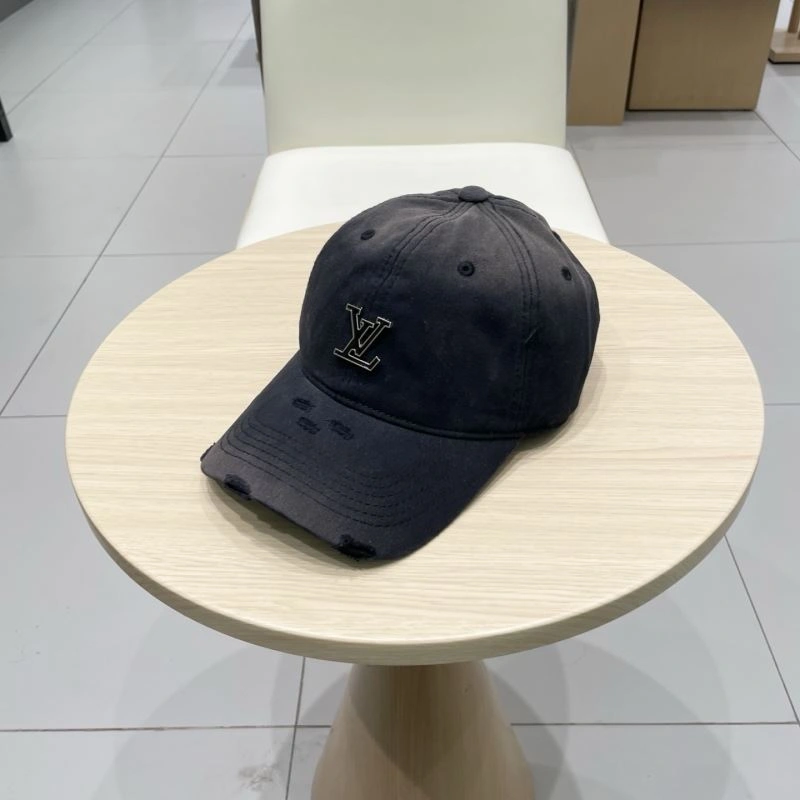 Elegant Louis Vuitton Caps 258257
