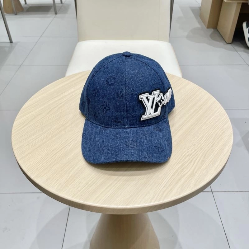 Louis Vuitton Caps Supportive 258241
