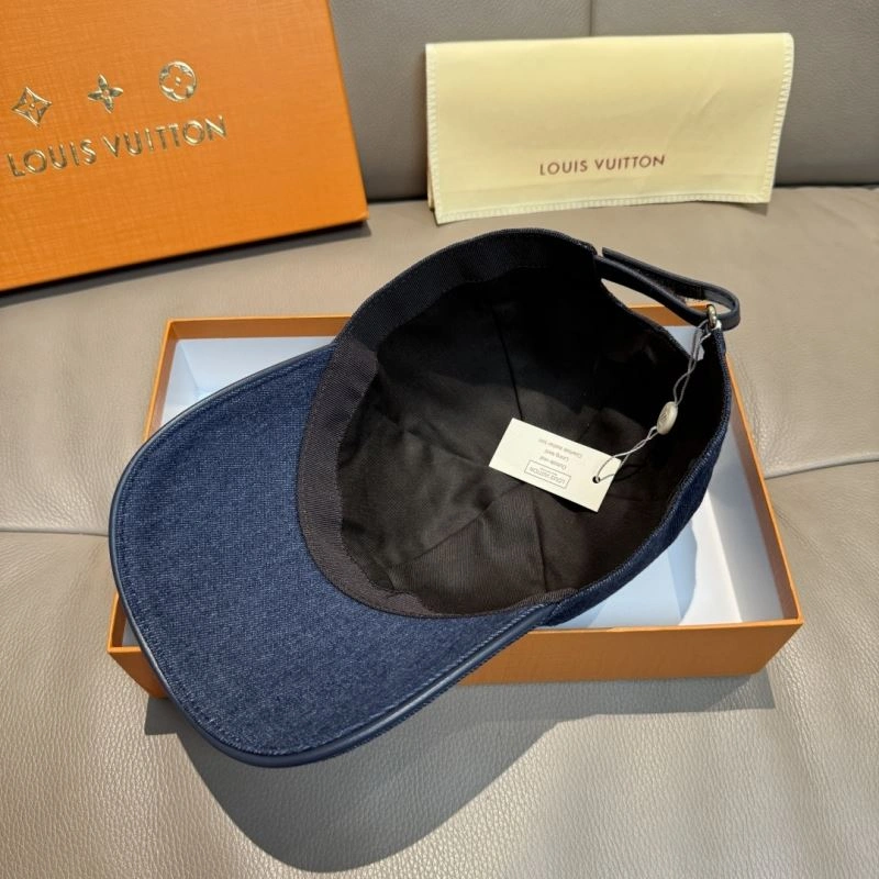 Louis Vuitton Caps Soft 258232