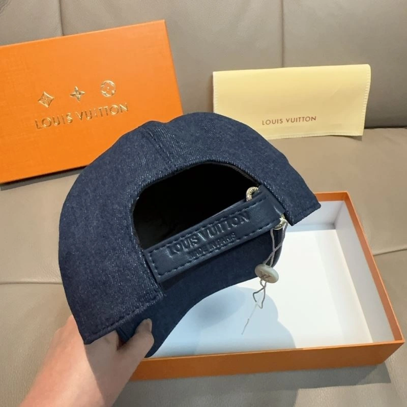 Louis Vuitton Caps Soft 258232