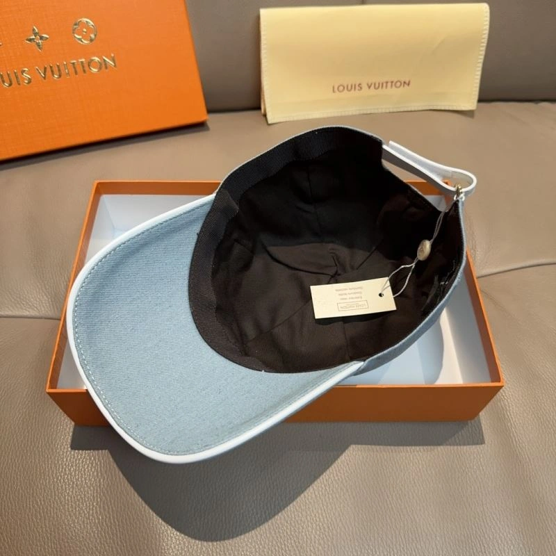 Snug Louis Vuitton Caps 258231