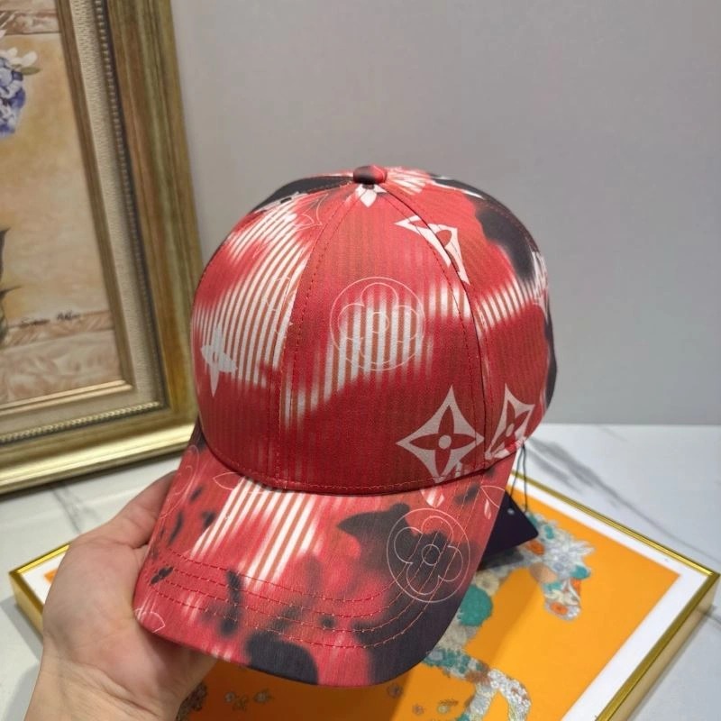 Louis Vuitton Caps Refined 258208