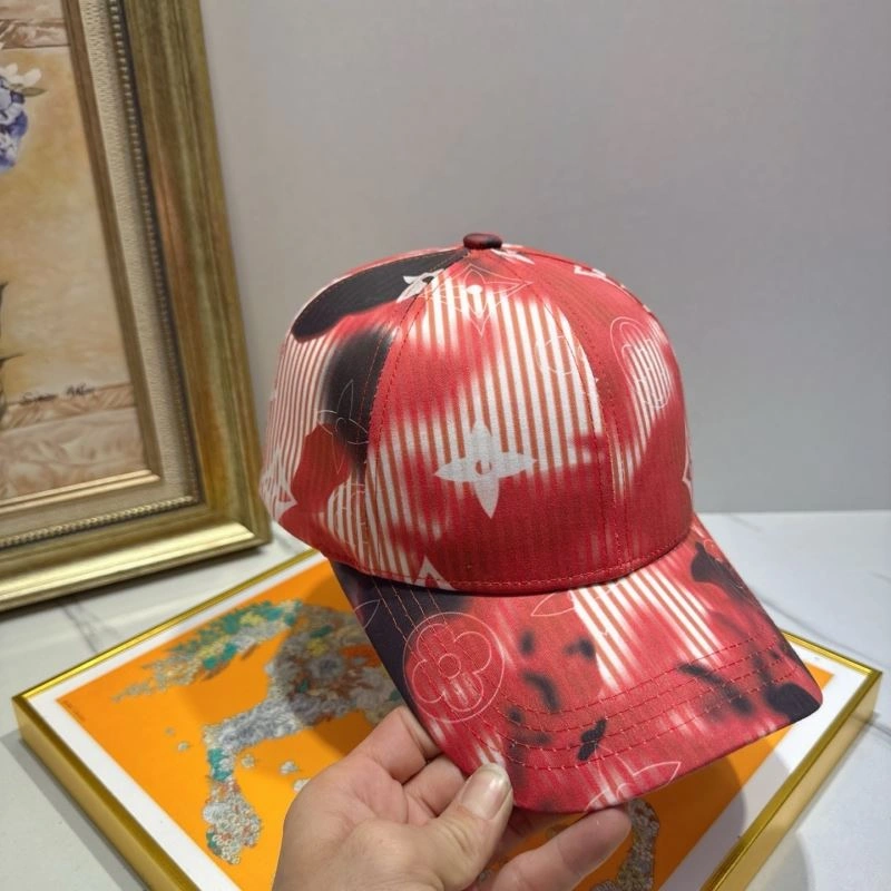 Louis Vuitton Caps Refined 258208