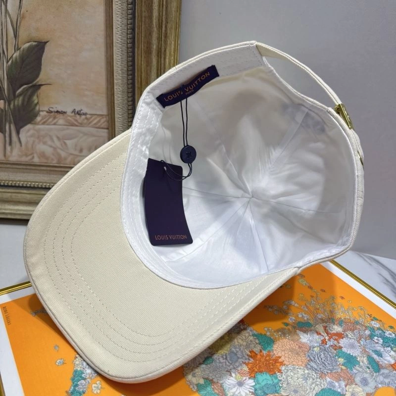 Louis Vuitton Caps Sporty 258218