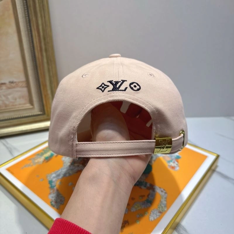 Sleek Louis Vuitton Caps 258227