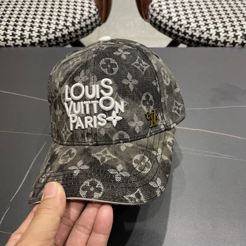 Louis Vuitton Caps Practical 258226