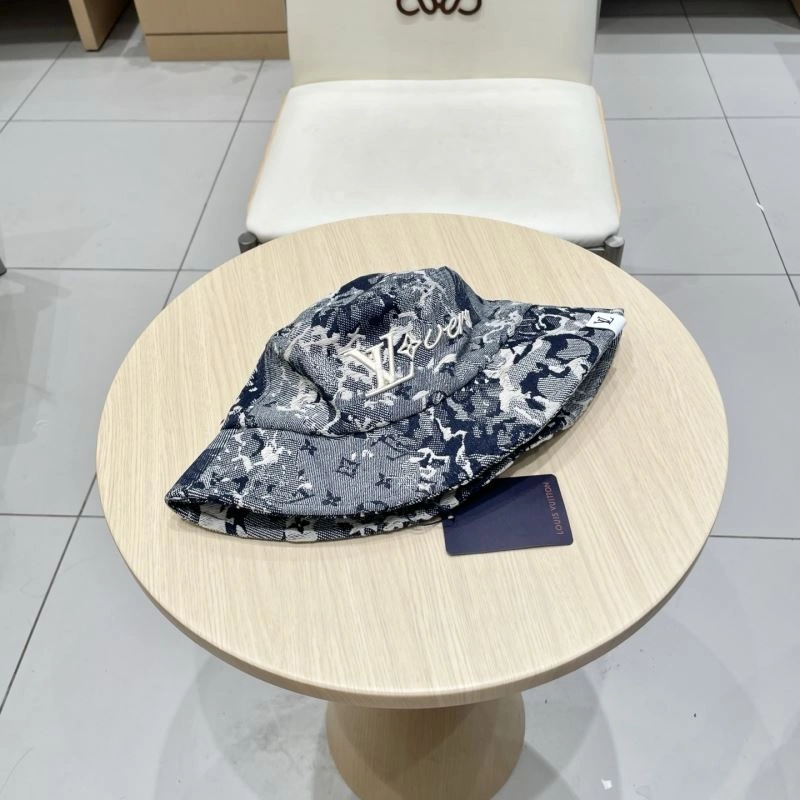Louis Vuitton Caps MultiPurpose 258200
