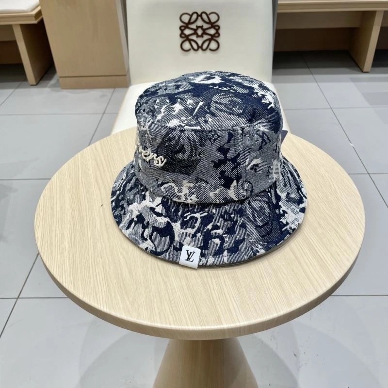 Louis Vuitton Caps MultiPurpose 258200