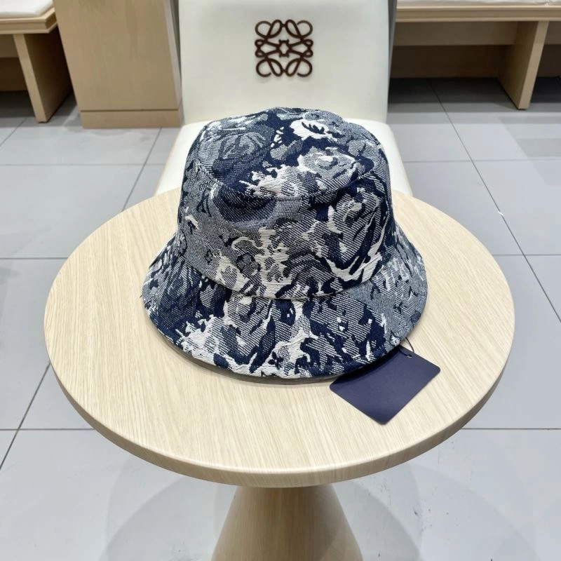 Louis Vuitton Caps MultiPurpose 258200