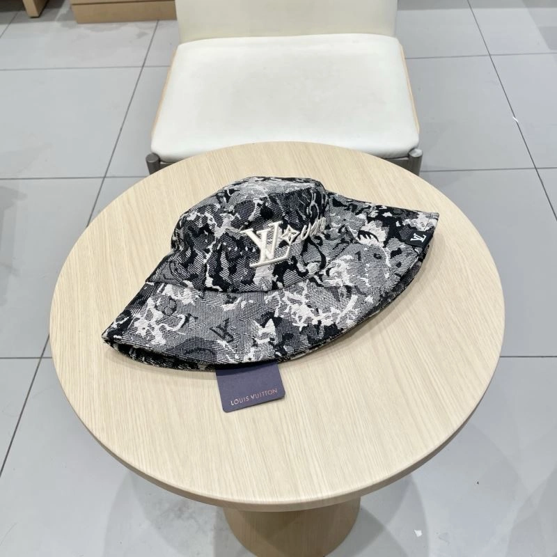 Louis Vuitton Caps Trendy 258219