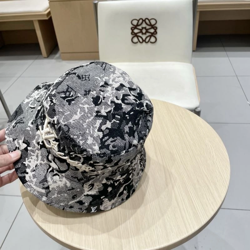 Louis Vuitton Caps Trendy 258219