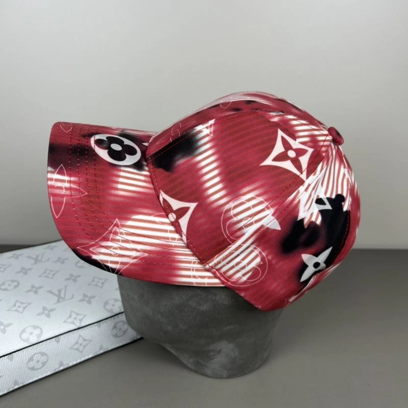 Louis Vuitton Caps Bright 258222