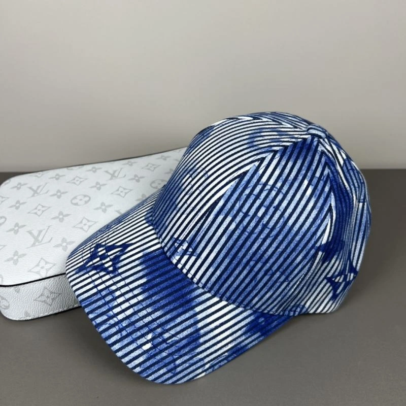 Louis Vuitton Caps Bright 258222