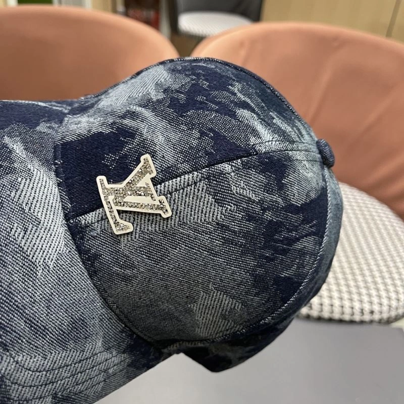 Effortless Louis Vuitton Caps 258216