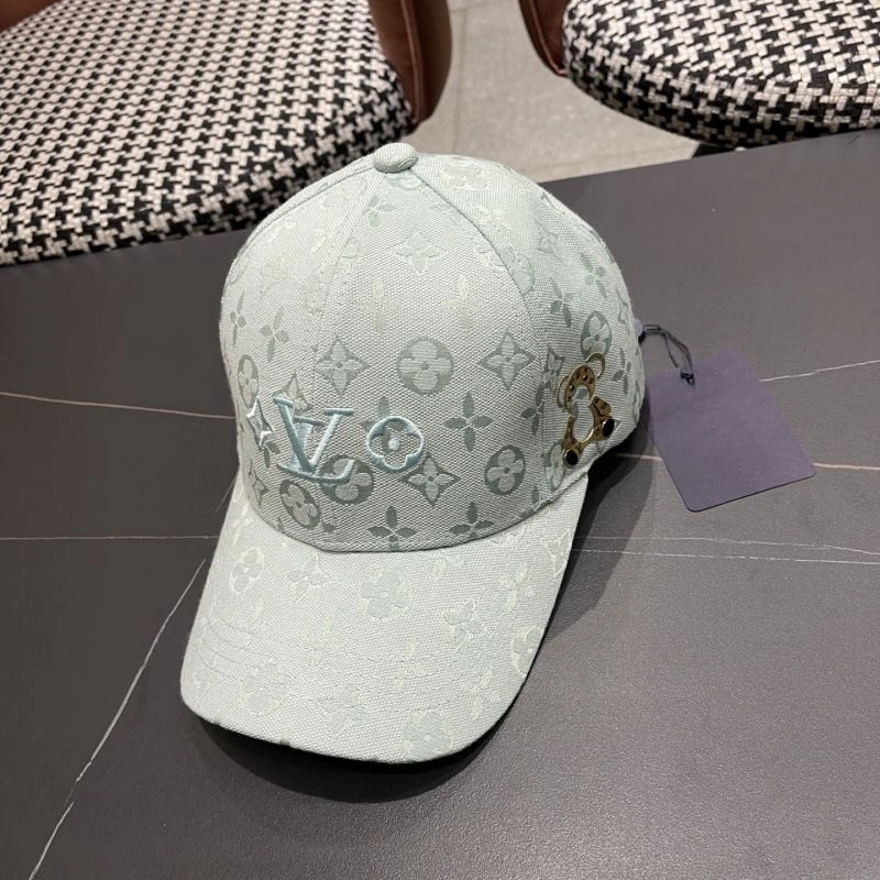 Louis Vuitton Caps Refined 258225