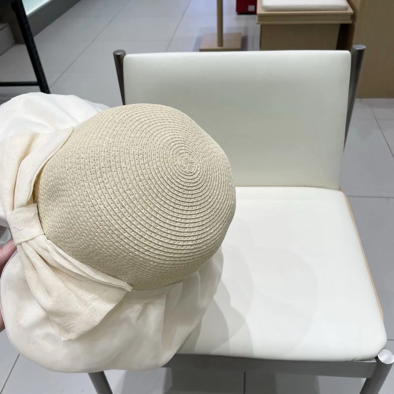Tailored Louis Vuitton Caps 258198