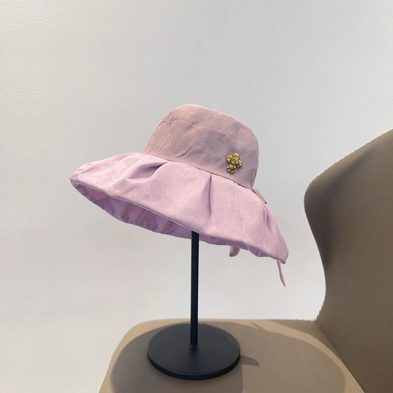 Louis Vuitton Caps Seasonal 258199