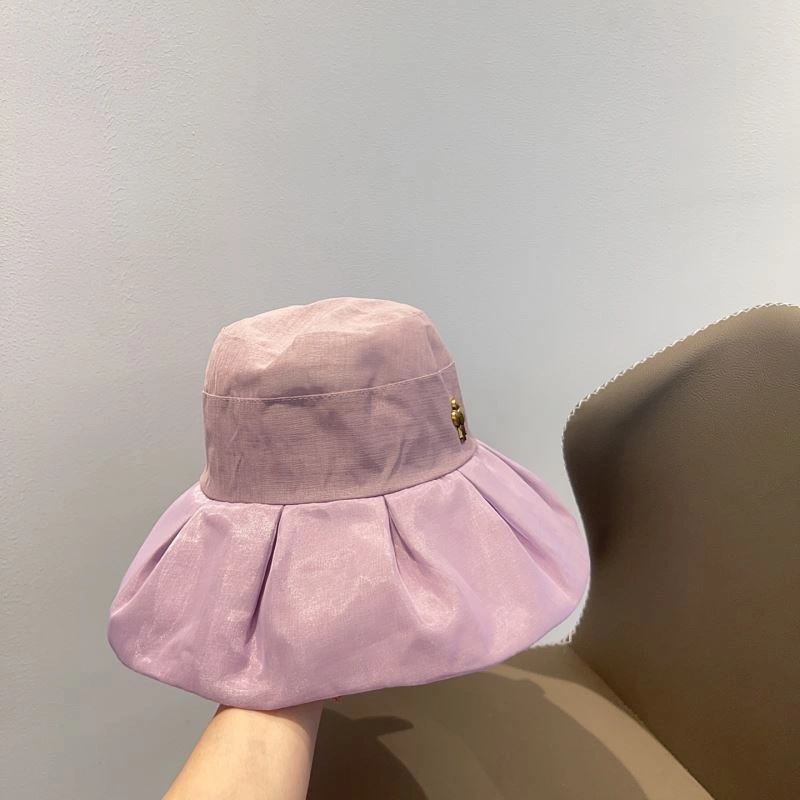 Louis Vuitton Caps Seasonal 258199