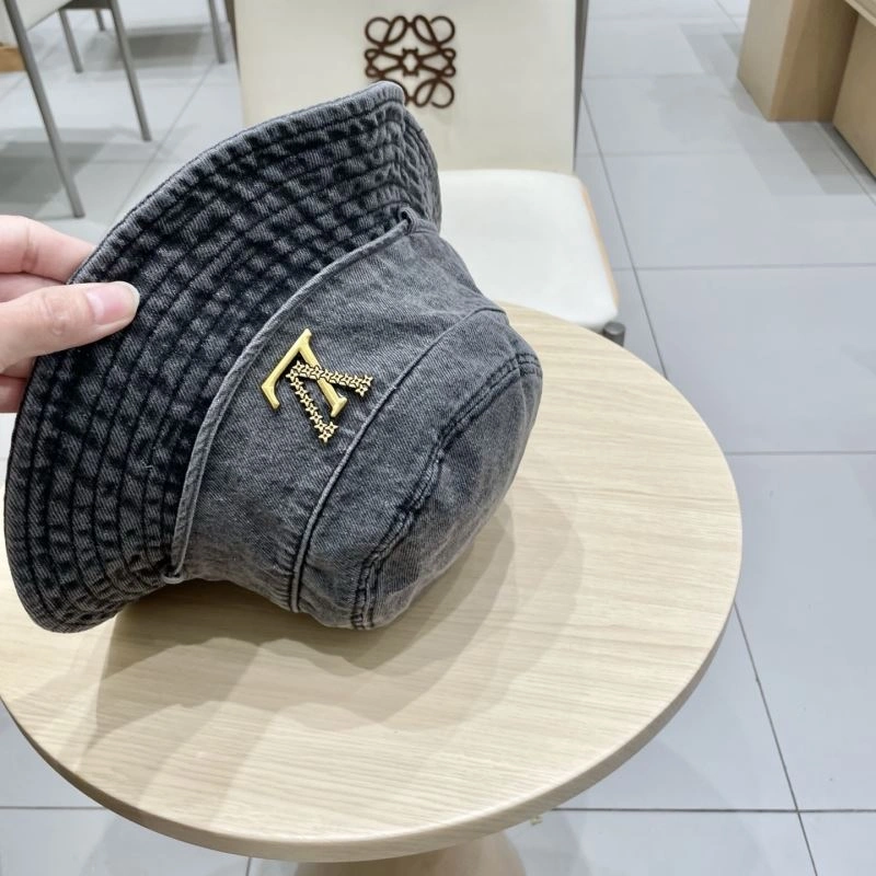 ModernLook Louis Vuitton Caps 258166