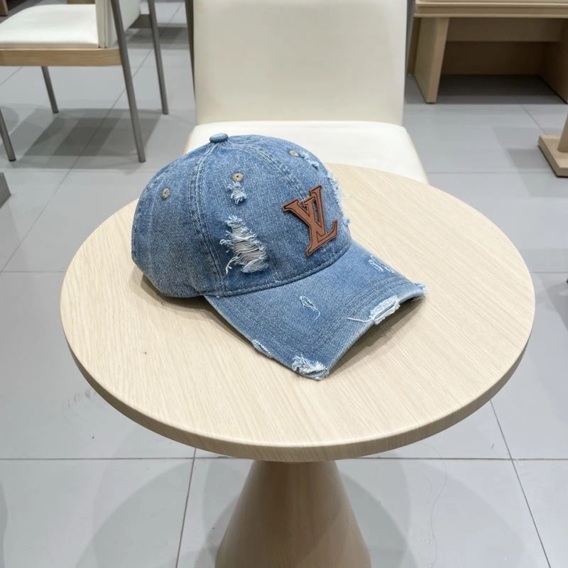Louis Vuitton Caps Supportive 258168