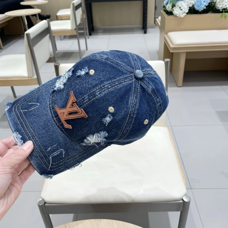 TravelReady Louis Vuitton Caps 258161