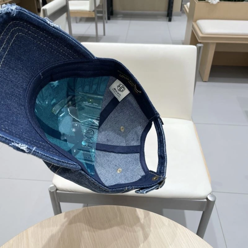 TravelReady Louis Vuitton Caps 258161