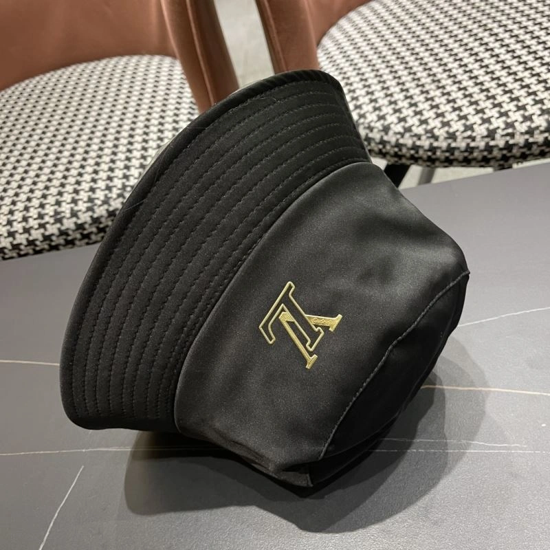 Louis Vuitton Caps Sporty 258183