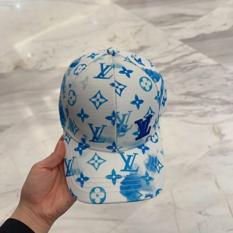 Sporty Louis Vuitton Caps 258173