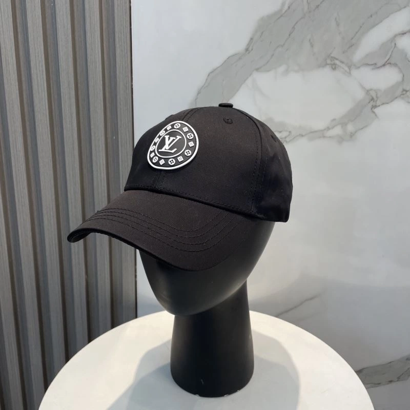 Breathable Louis Vuitton Caps 258182