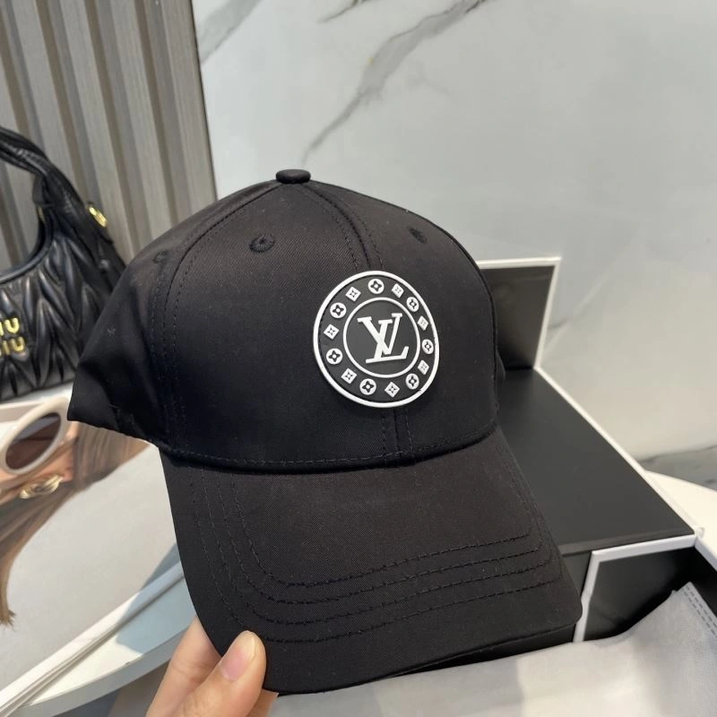 Breathable Louis Vuitton Caps 258182