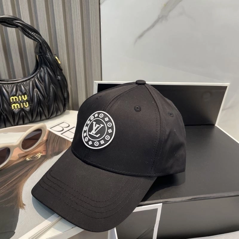 Breathable Louis Vuitton Caps 258182